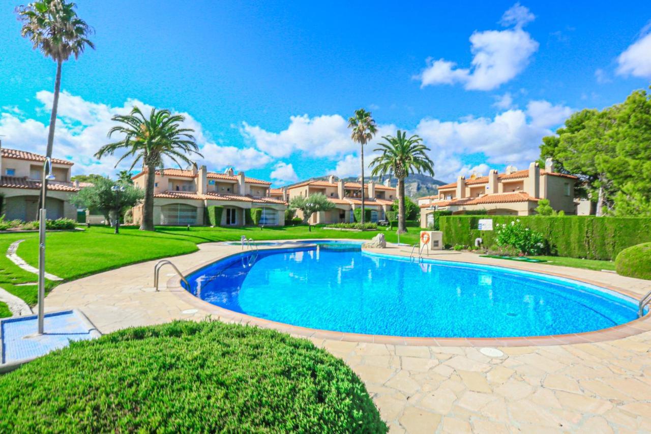 Las Brisas I - Only Families Миами-Плайя Экстерьер фото