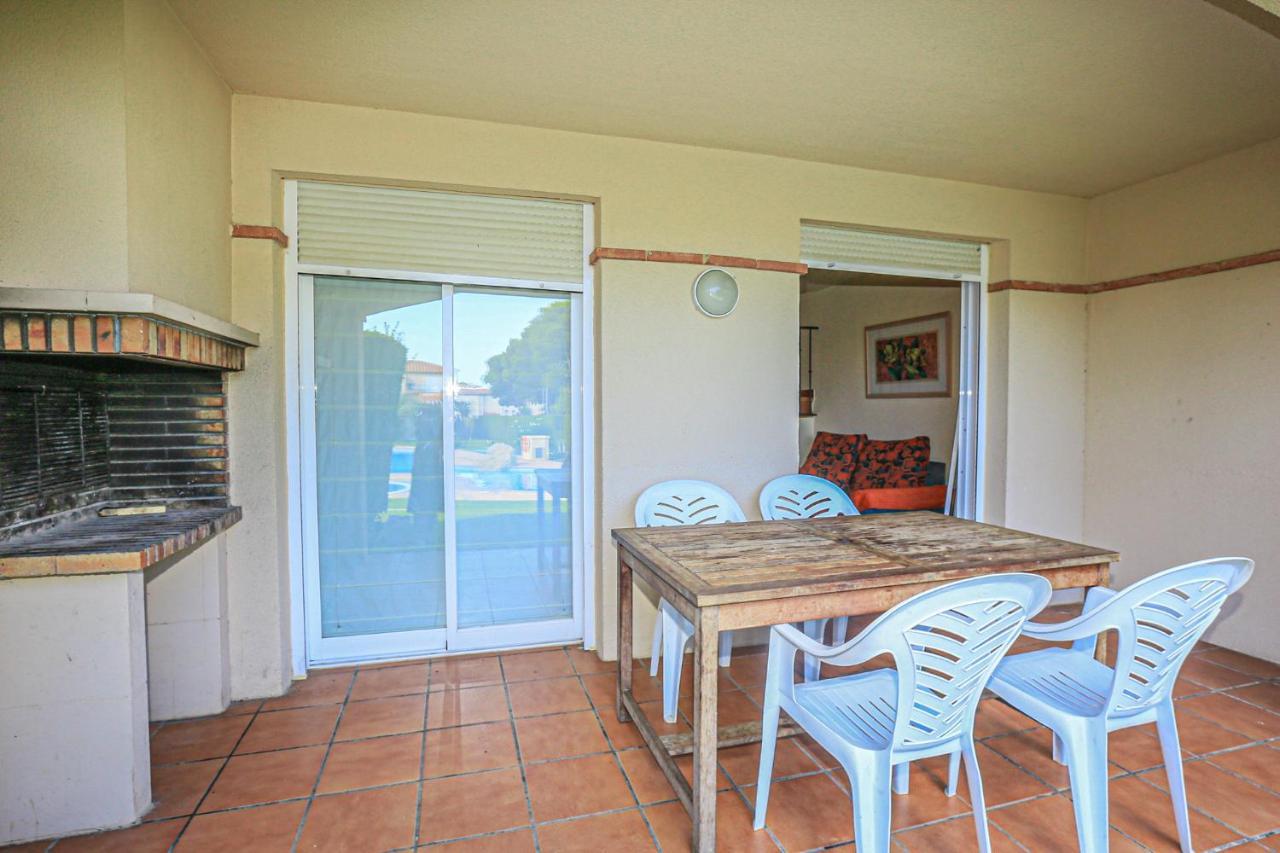 Las Brisas I - Only Families Миами-Плайя Экстерьер фото